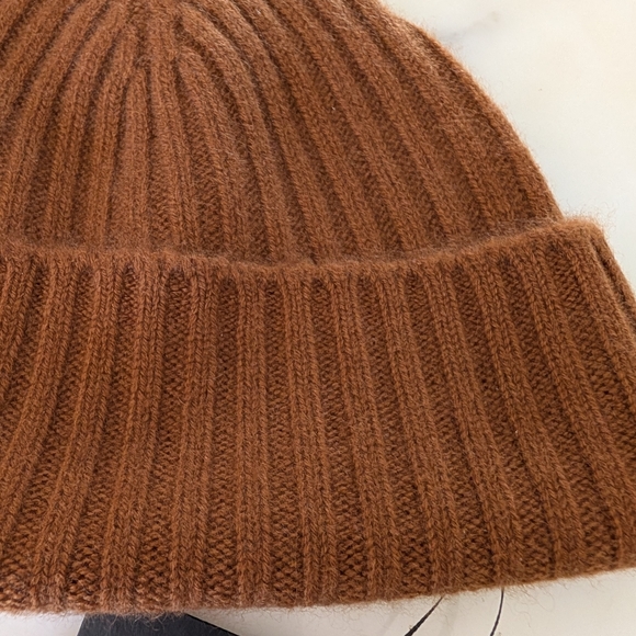 Jenni Kayne Rust Brown Ribbed Beanie Cashmere - Picture 3 of 7